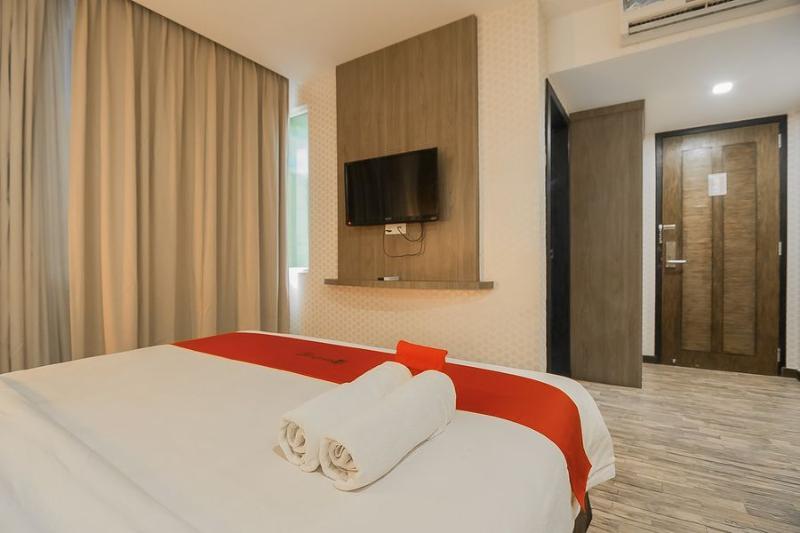 Hotel Reddoorz Near Nagoya Hill Batam Exterior foto